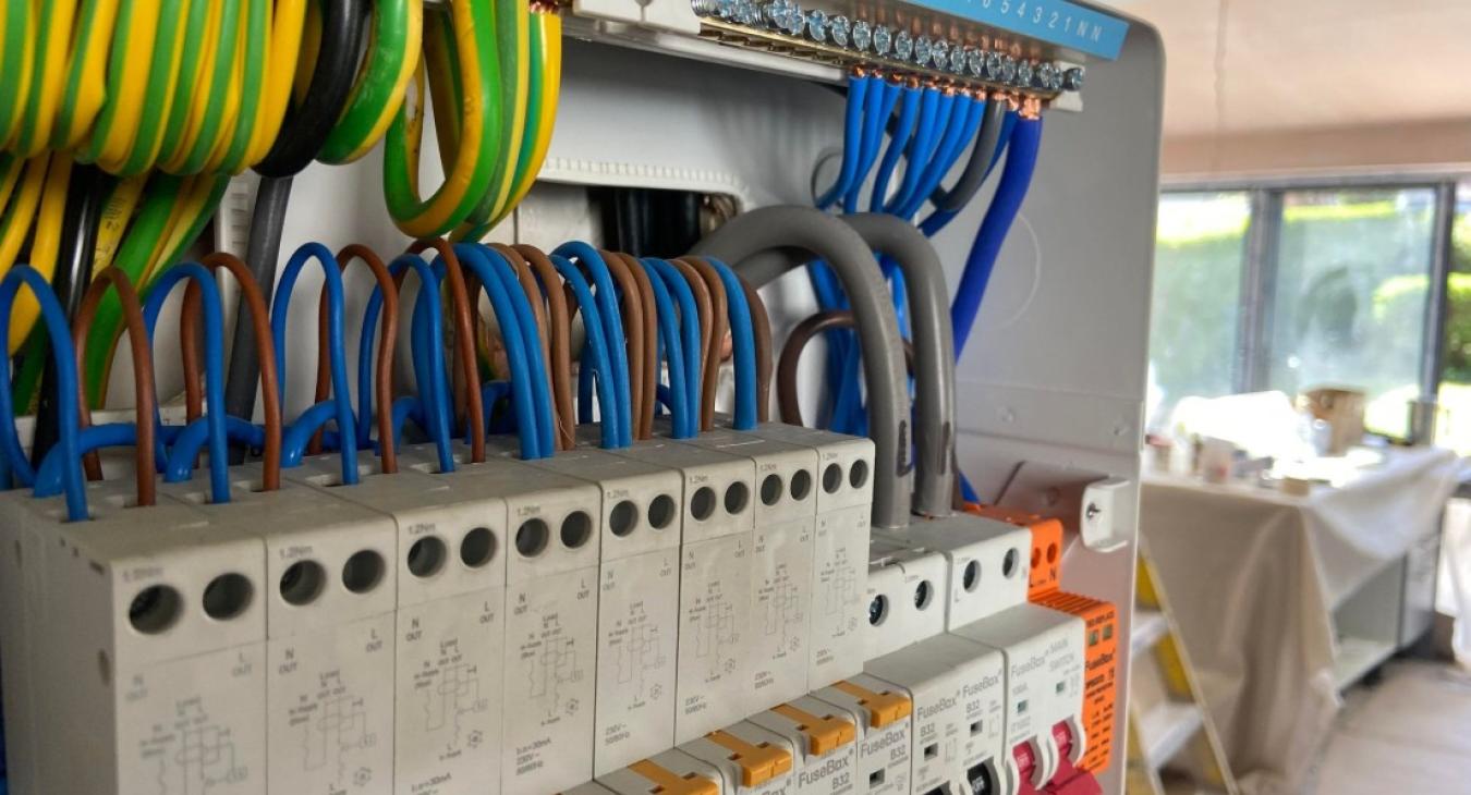 Signs you need a new fuseboard