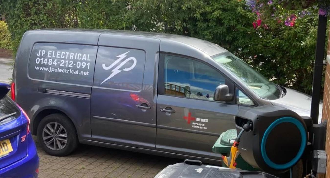 Electrician near me in Huddersfield: Why choosing a local electrician is best.